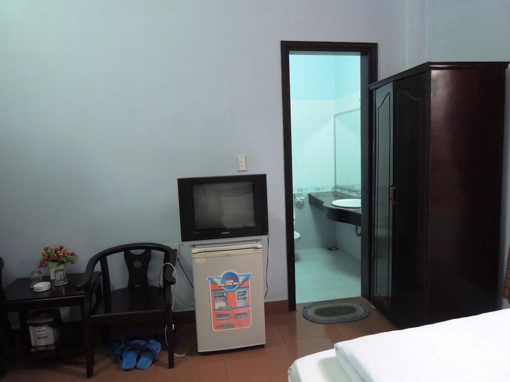 My Hanh Hotel Hue Room photo